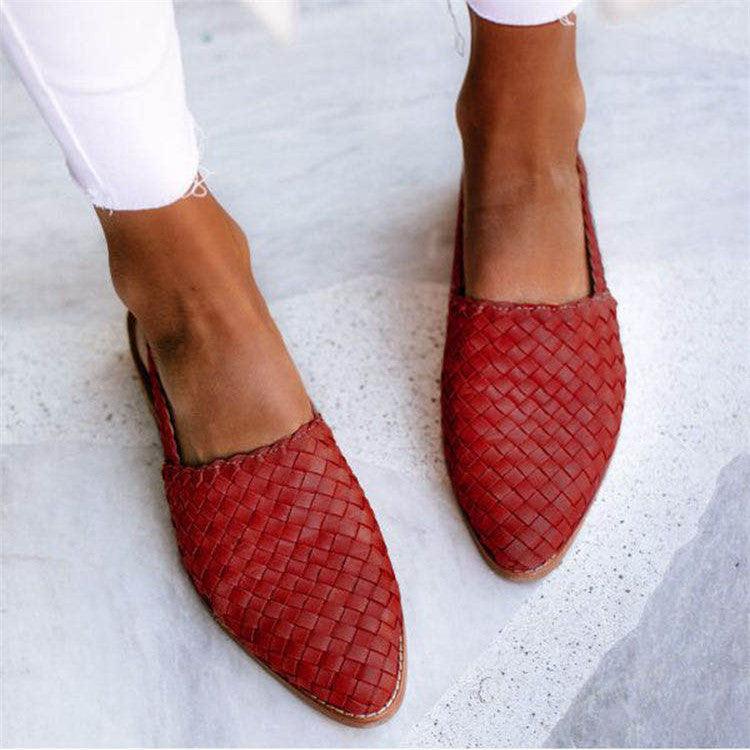Chloe I Flat Sandals