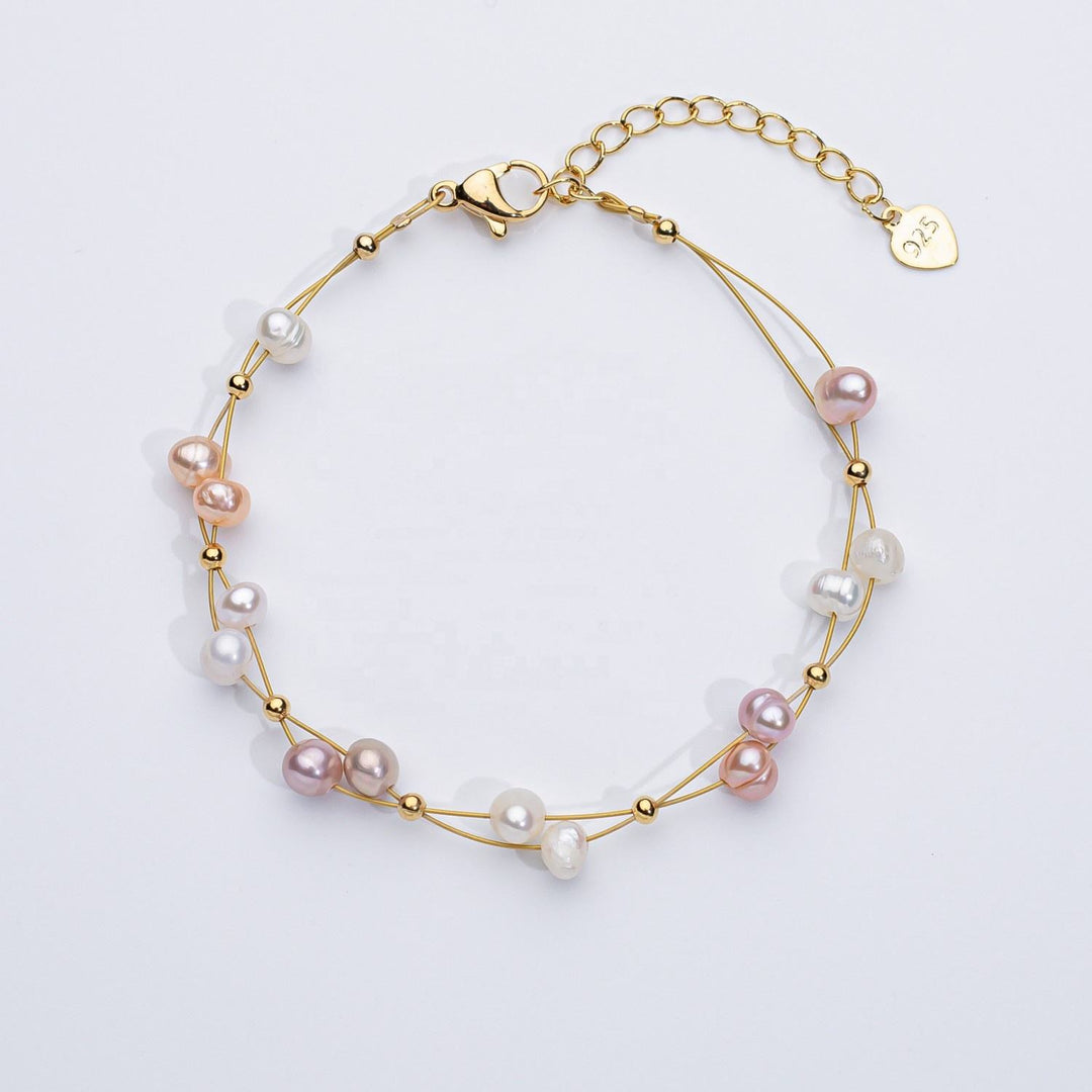 AURO | Bracelet with subtle pearl accents