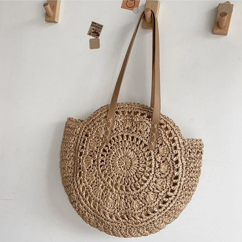 Madison I Summer Round Straw Bag